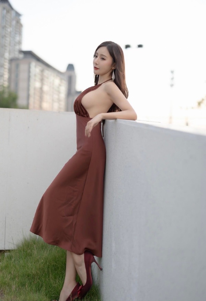 《特别小组》第一季荣获白玉兰奖，探讨美国东北部社会困境与生存挑战